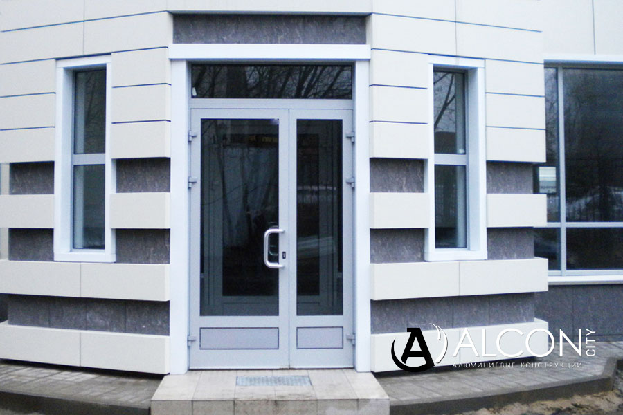 Алюминиевые входные двери в Владимире